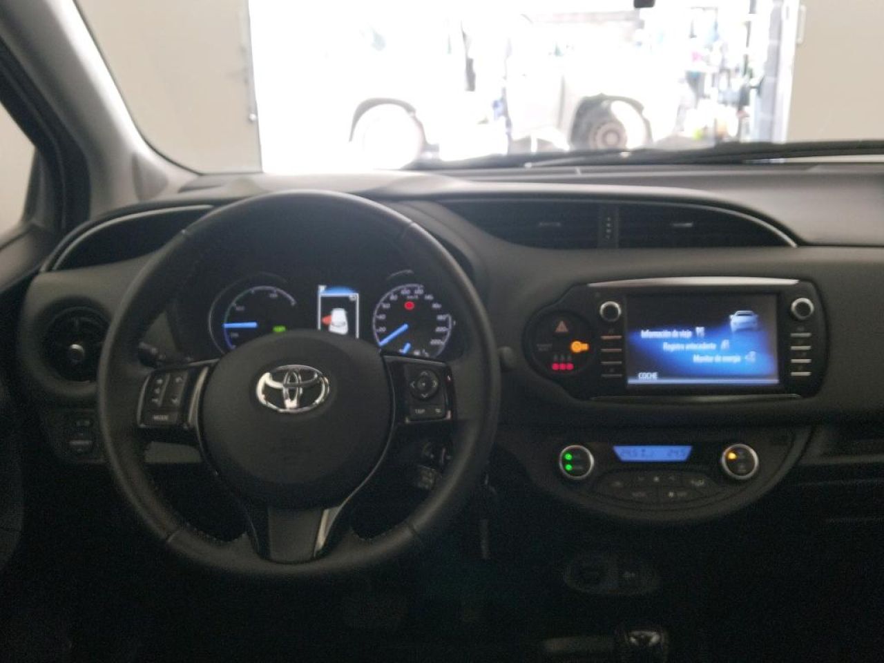 TOYOTA YARIS en Minoautos