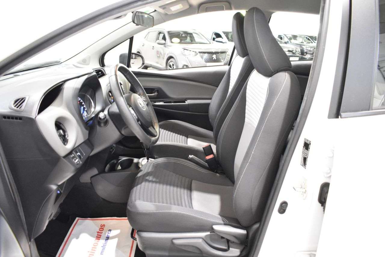 TOYOTA YARIS en Minoautos