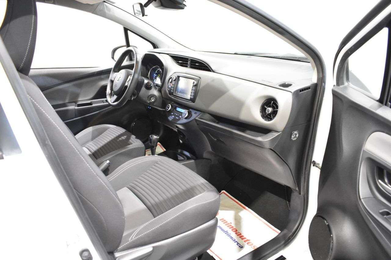 TOYOTA YARIS en Minoautos