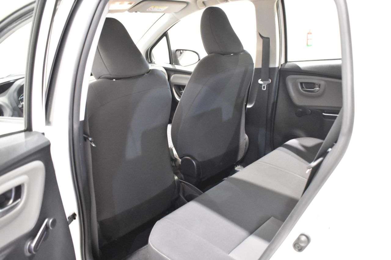 TOYOTA YARIS en Minoautos