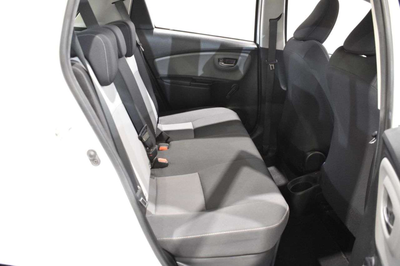 TOYOTA YARIS en Minoautos