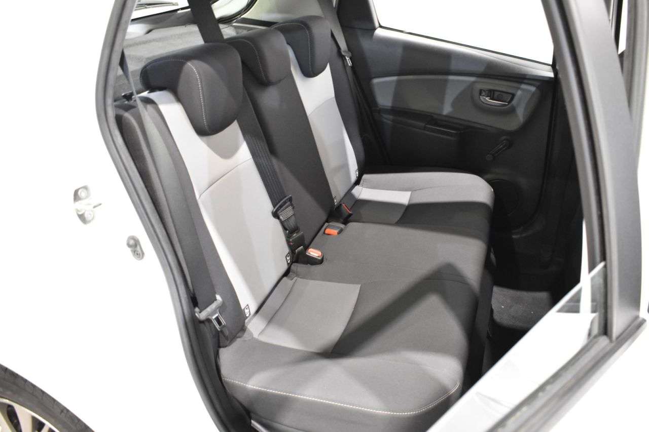 TOYOTA YARIS en Minoautos