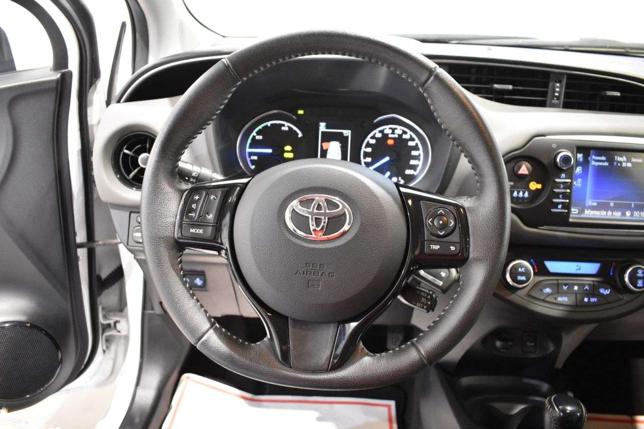 TOYOTA YARIS en Minoautos