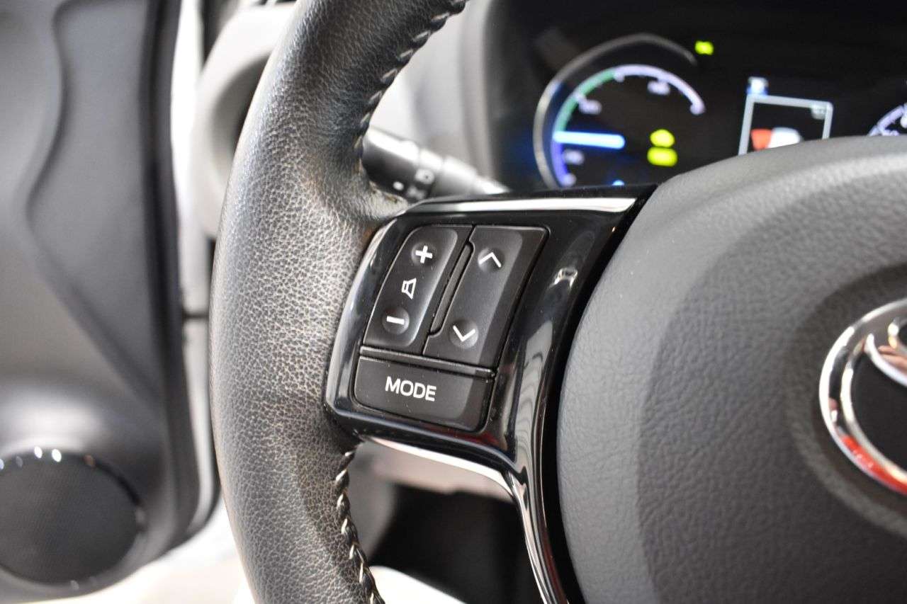 TOYOTA YARIS en Minoautos