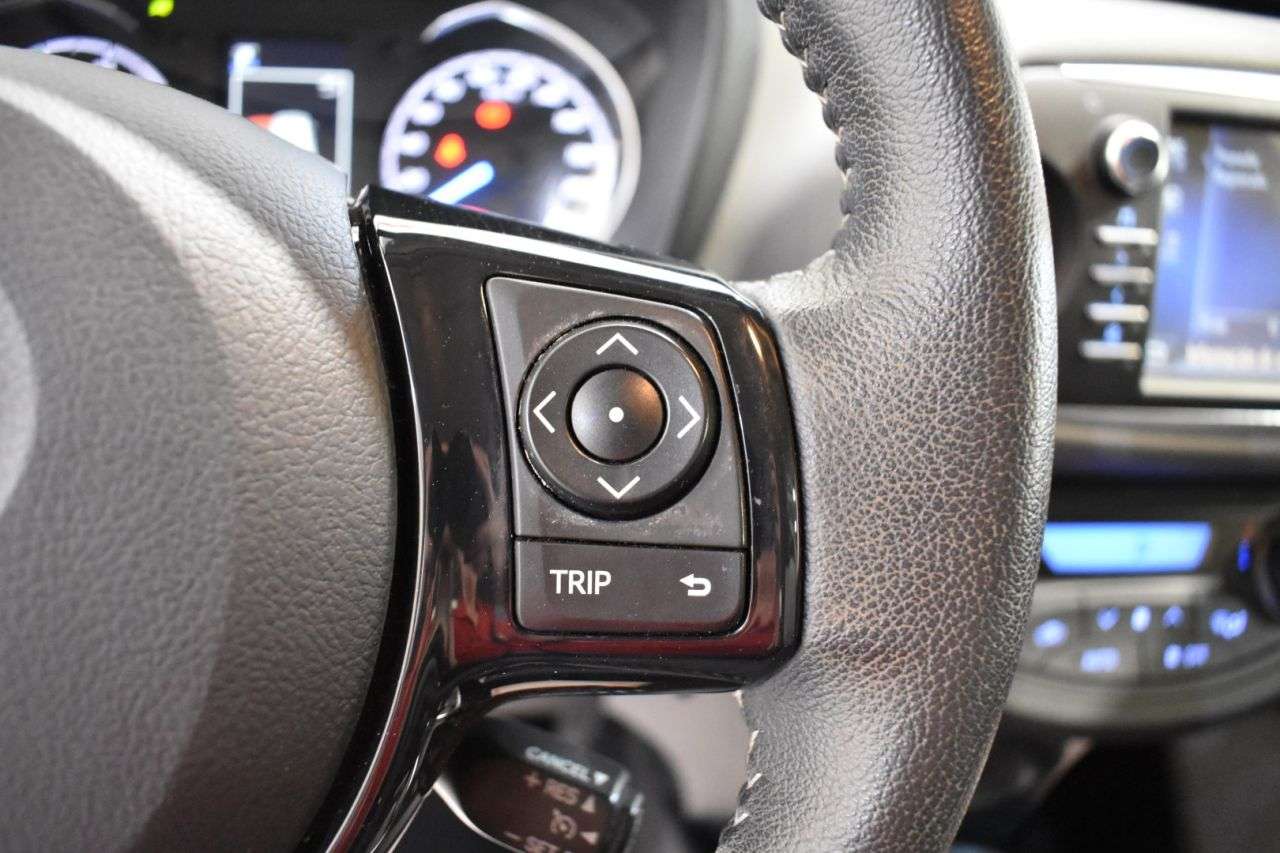 TOYOTA YARIS en Minoautos