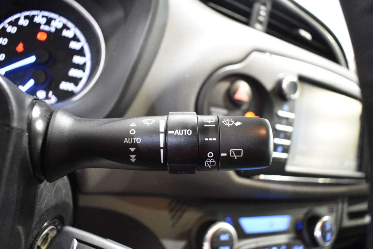 TOYOTA YARIS en Minoautos