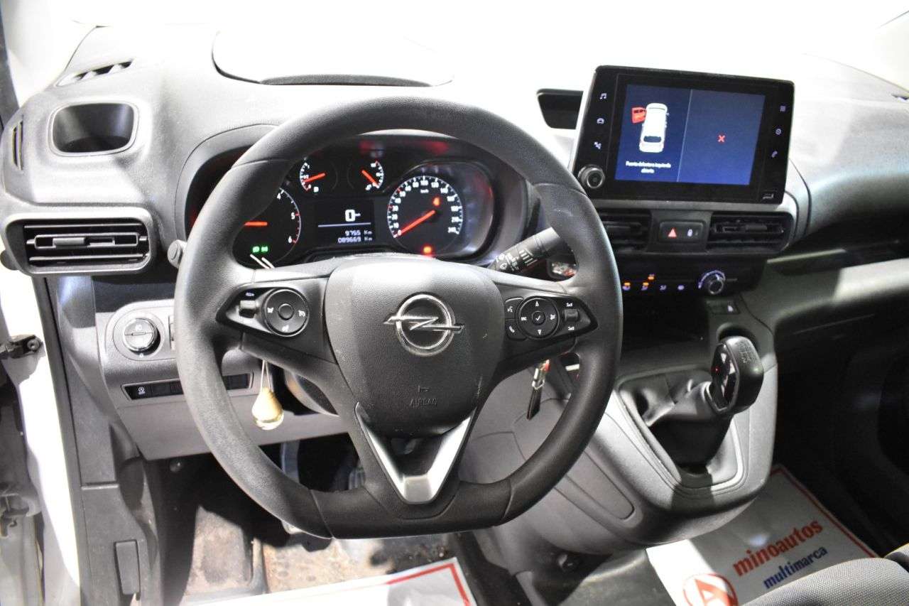 OPEL COMBO en Minoautos