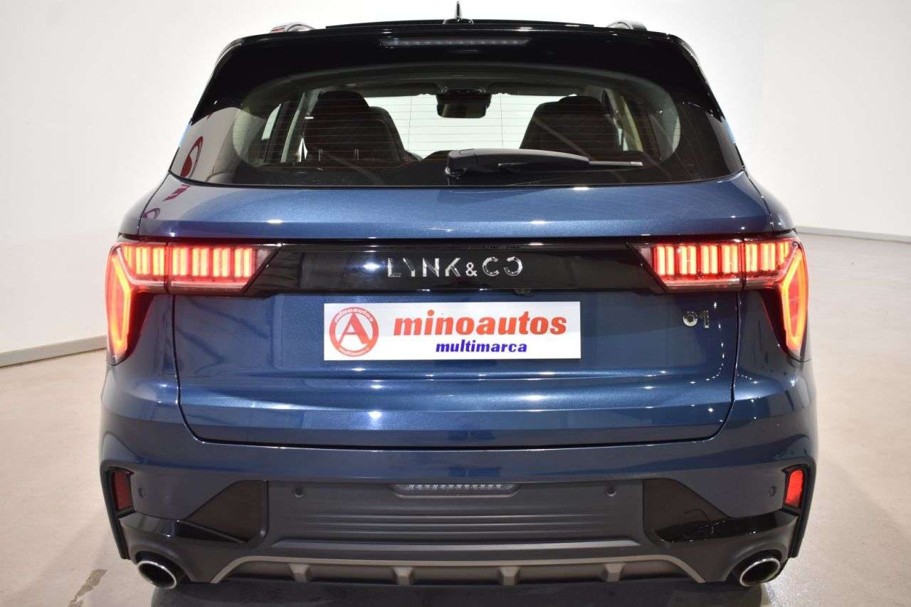 LYNK & CO 01 en Minoautos