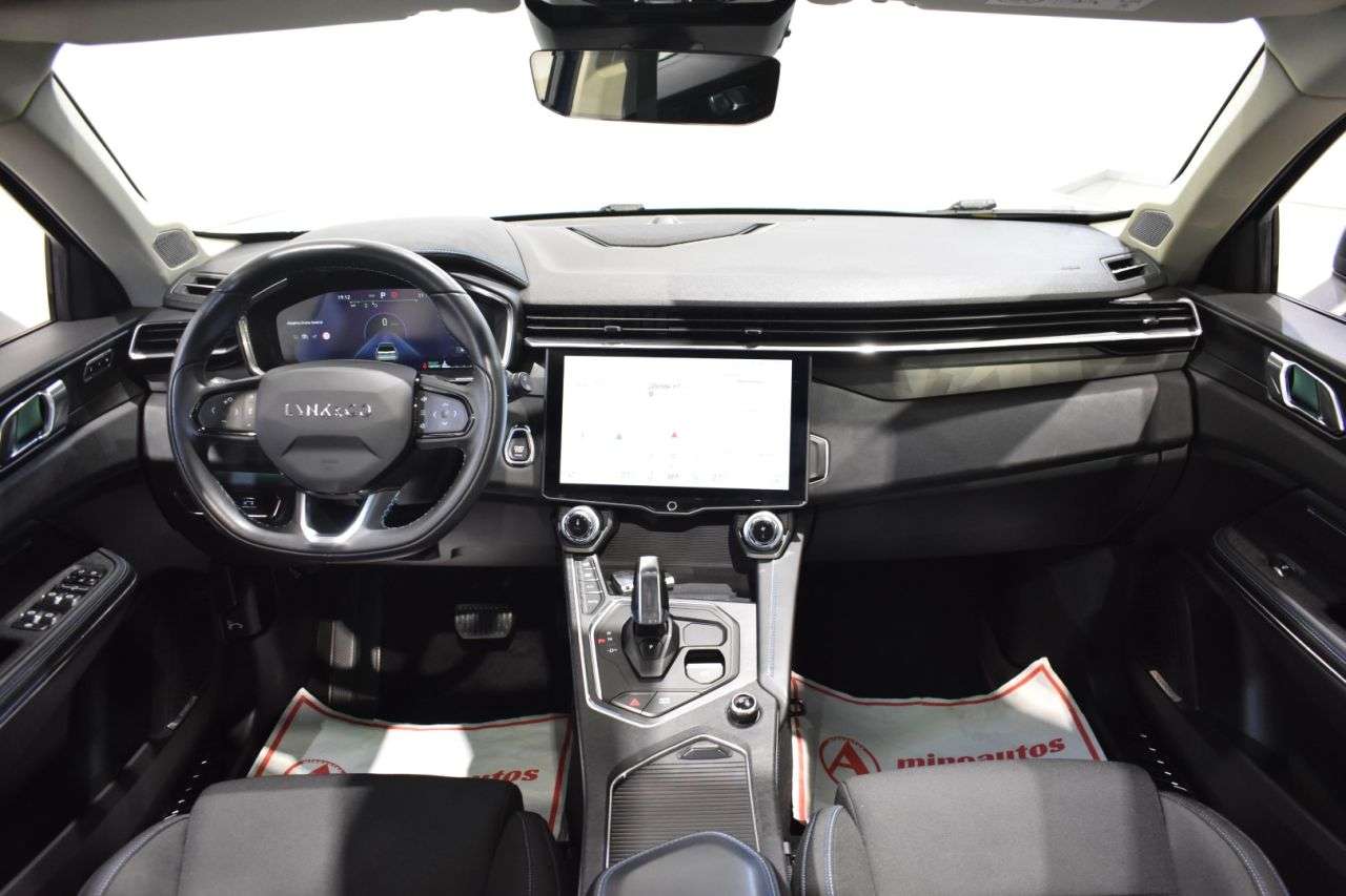 LYNK & CO 01 en Minoautos