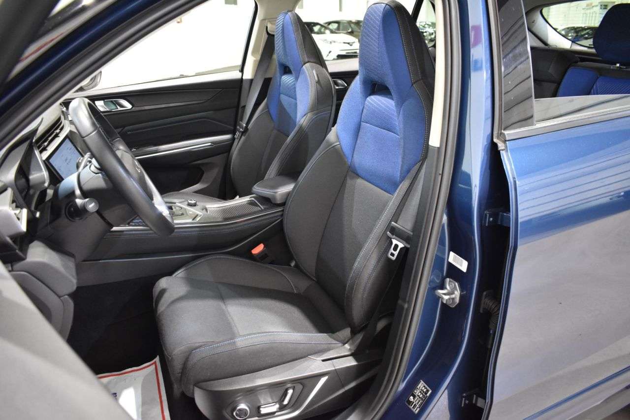 LYNK & CO 01 en Minoautos