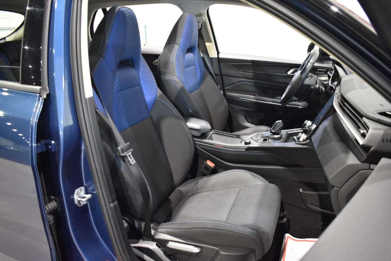 LYNK & CO 01 en Minoautos