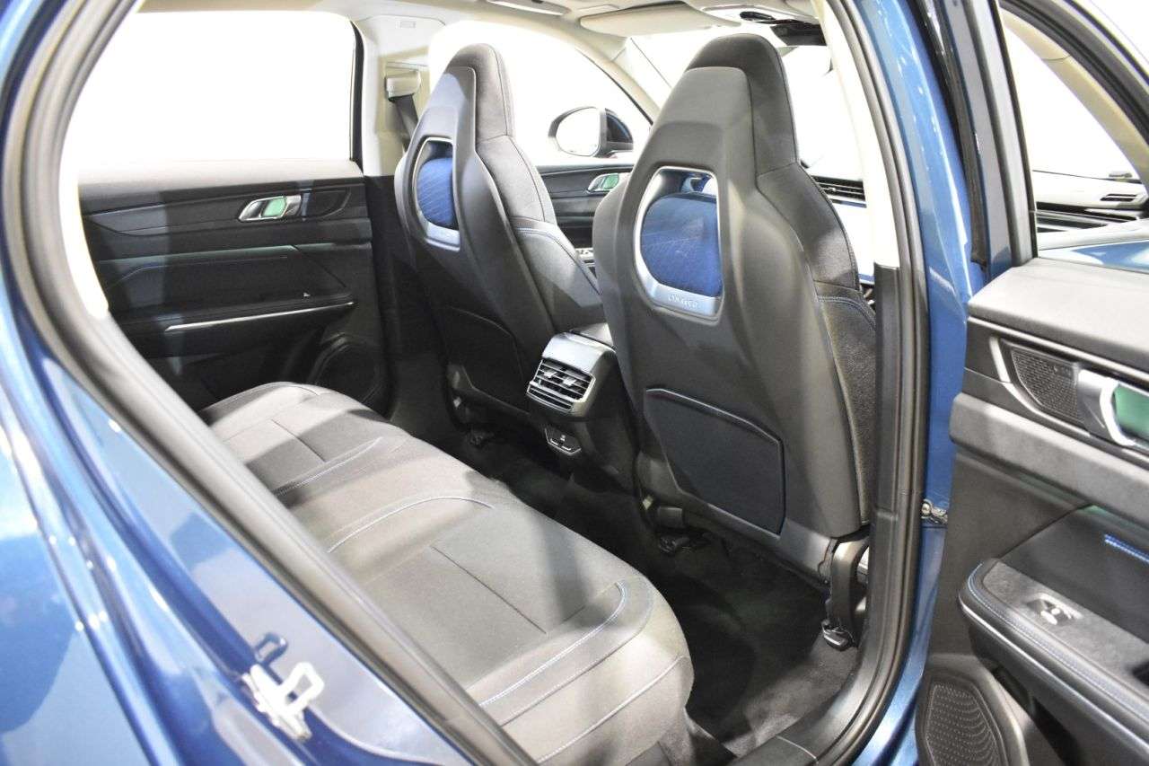 LYNK & CO 01 en Minoautos