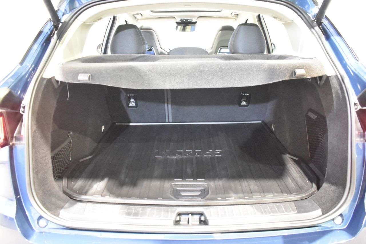 LYNK & CO 01 en Minoautos