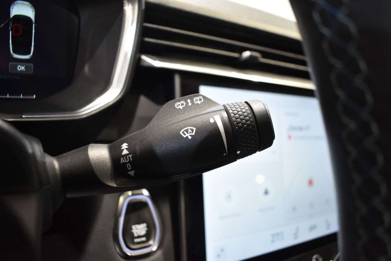 LYNK & CO 01 en Minoautos