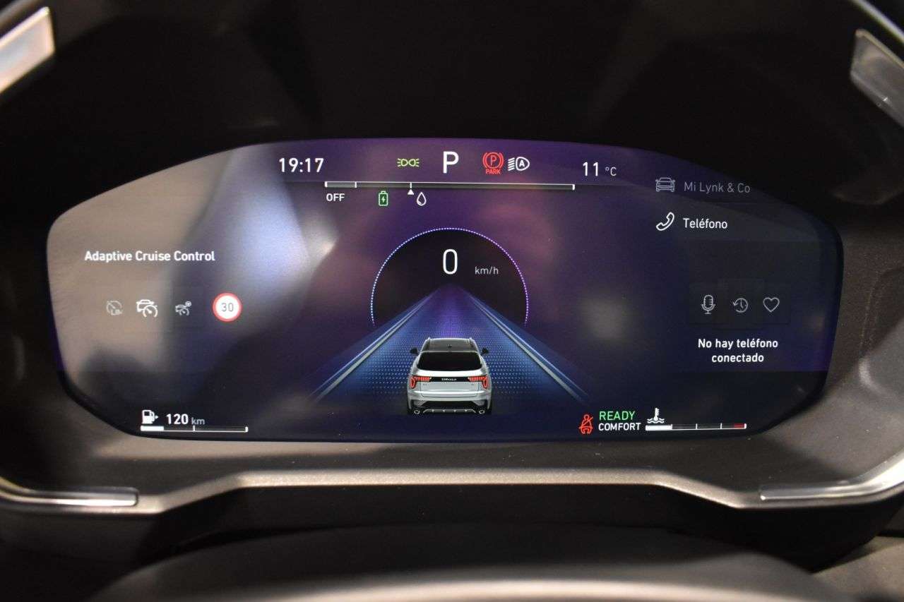 LYNK & CO 01 en Minoautos