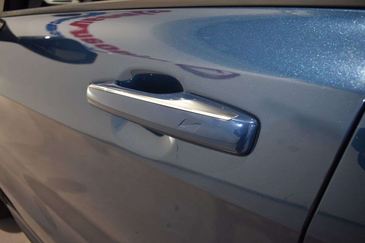 LYNK & CO 01 en Minoautos