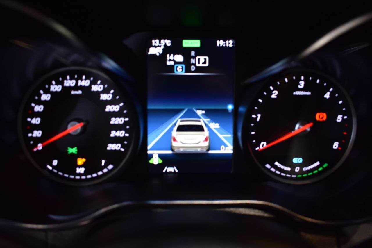 MERCEDES-BENZ CLASE GLC en Minoautos