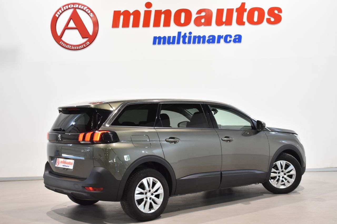 PEUGEOT 5008 en Minoautos