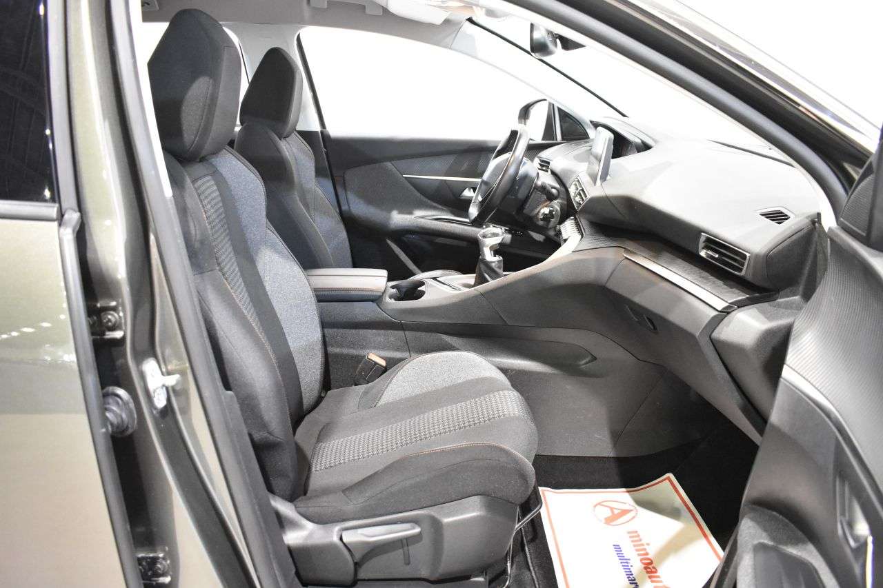 PEUGEOT 5008 en Minoautos