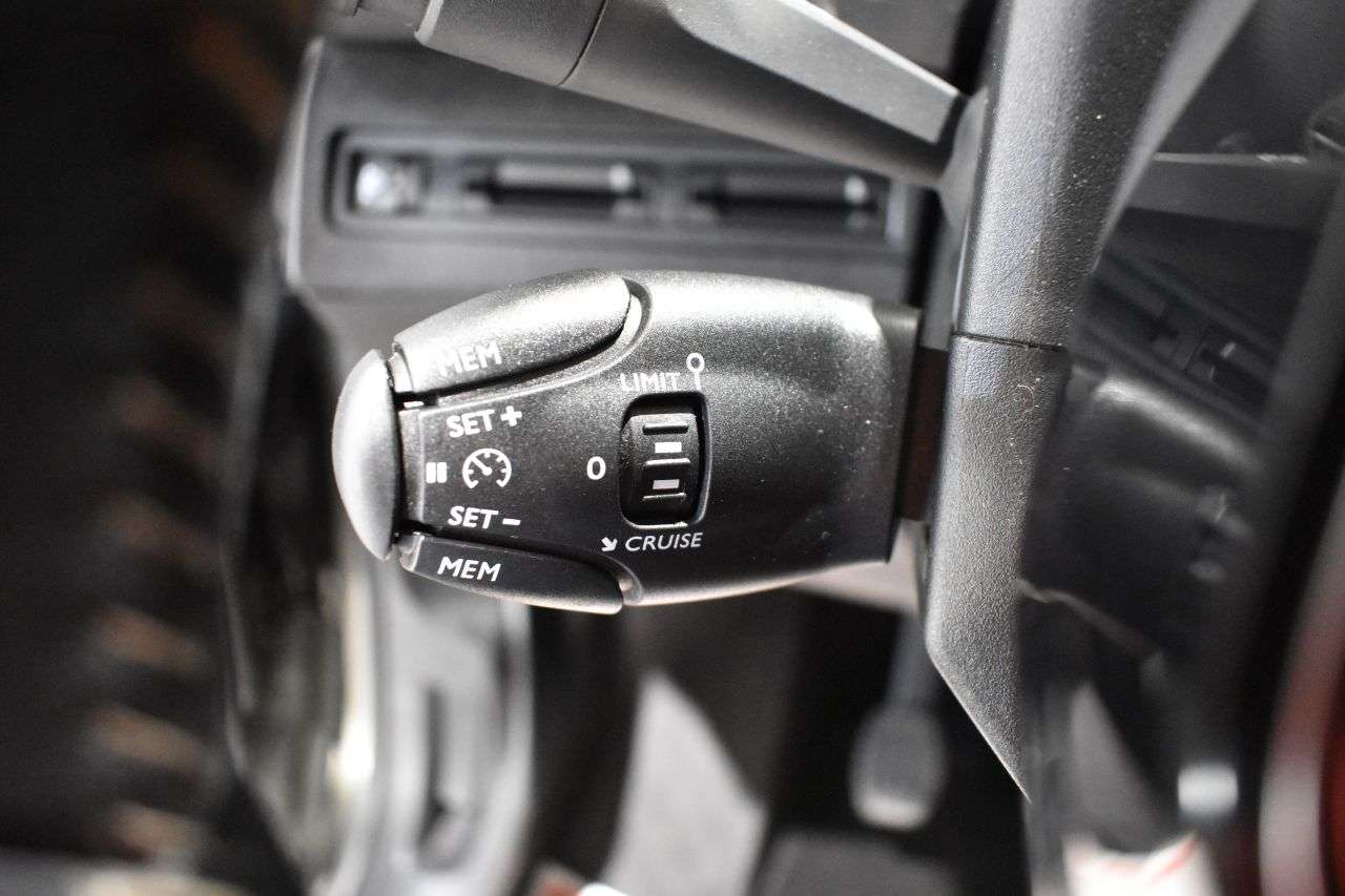 PEUGEOT 5008 en Minoautos