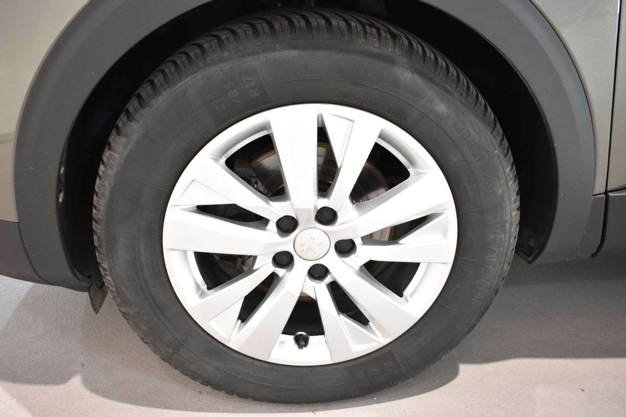 PEUGEOT 5008 en Minoautos