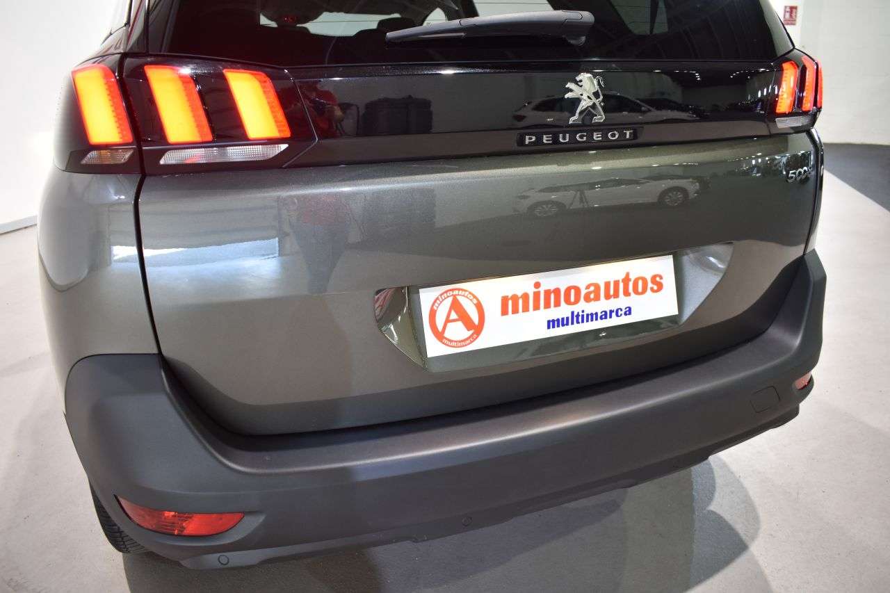 PEUGEOT 5008 en Minoautos