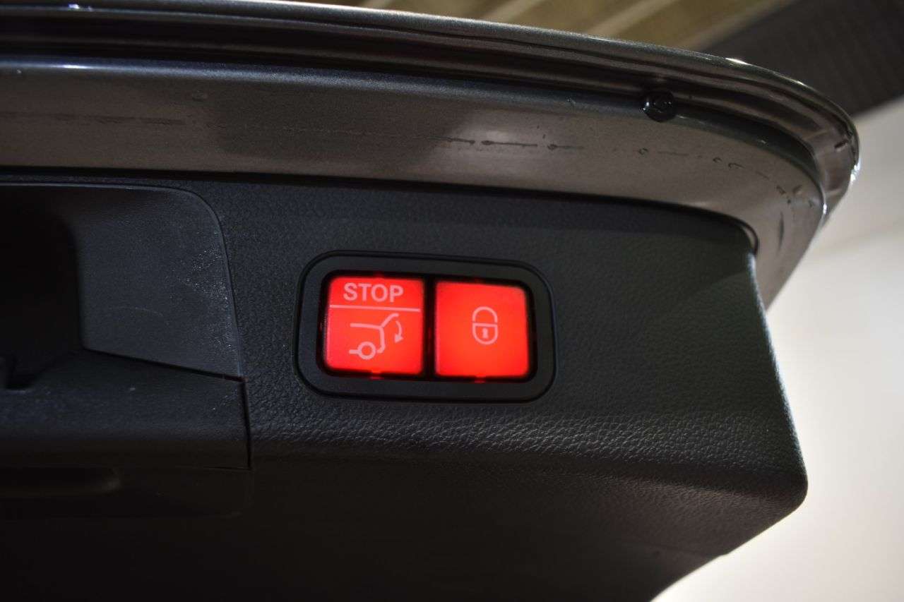 MERCEDES-BENZ CLASE C ESTATE en Minoautos