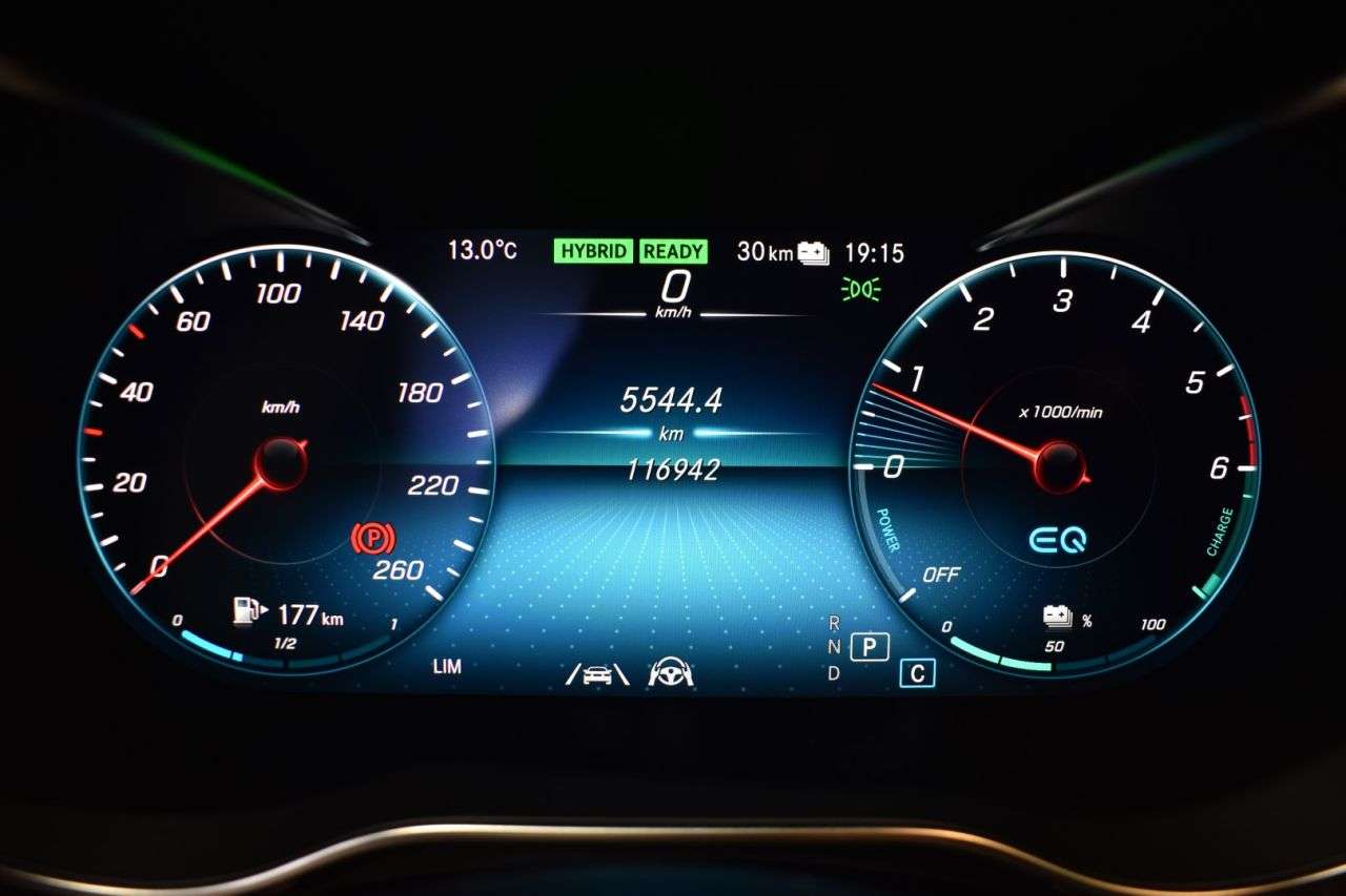 MERCEDES-BENZ CLASE C ESTATE en Minoautos