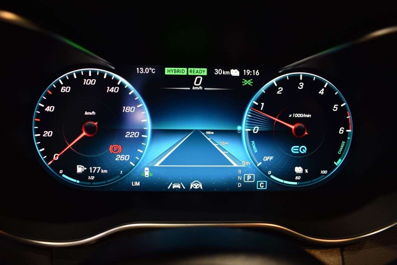 MERCEDES-BENZ CLASE C ESTATE en Minoautos