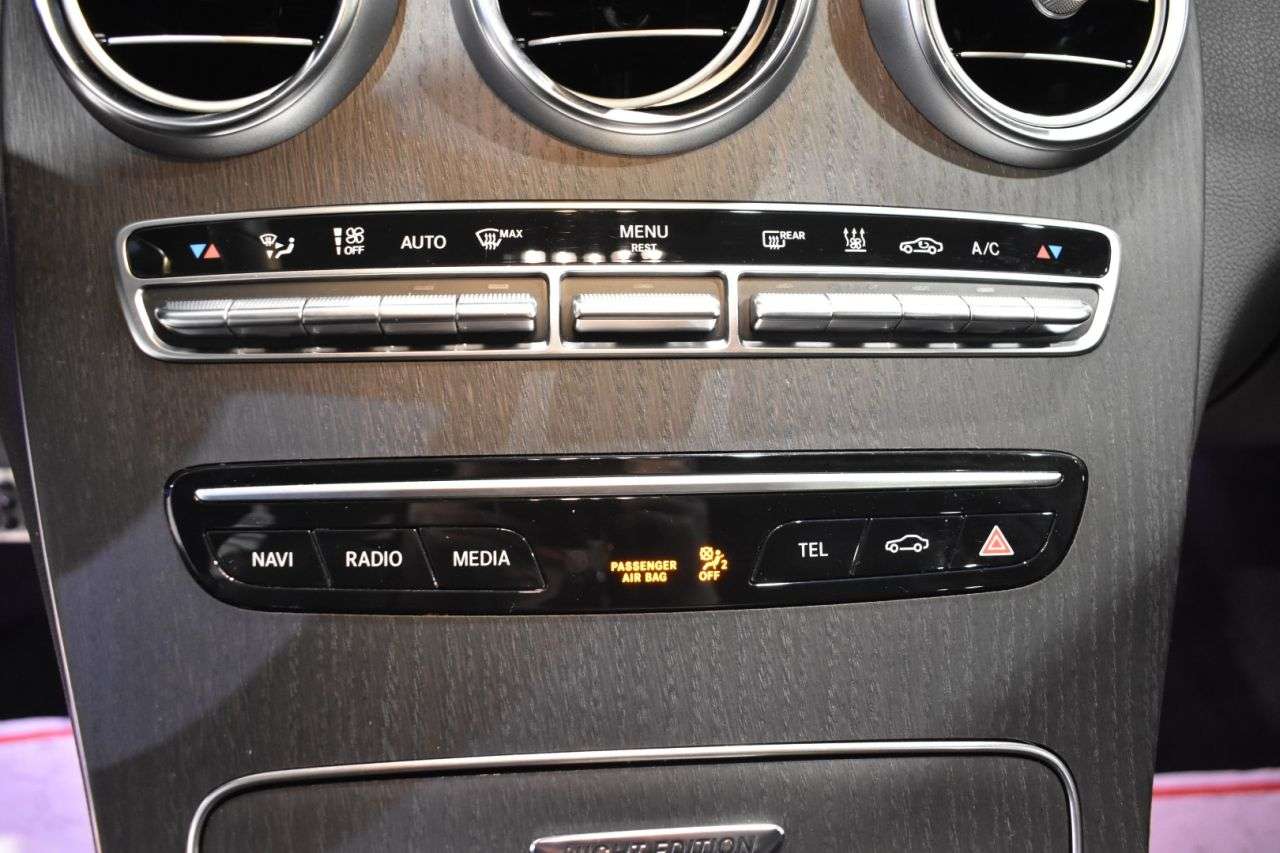 MERCEDES-BENZ CLASE C ESTATE en Minoautos