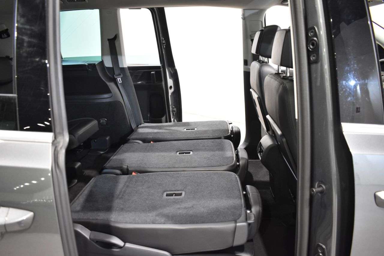 SEAT ALHAMBRA en Minoautos