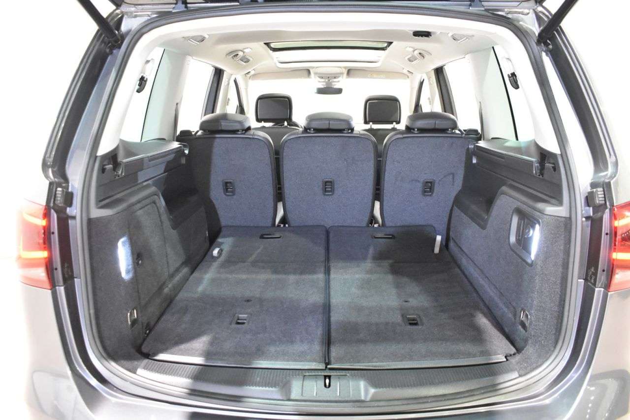 SEAT ALHAMBRA en Minoautos