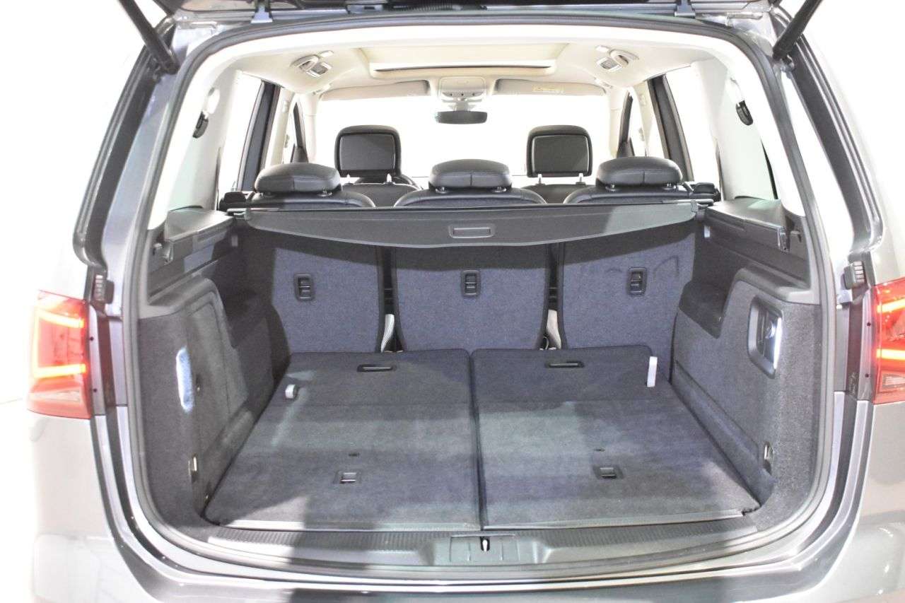 SEAT ALHAMBRA en Minoautos