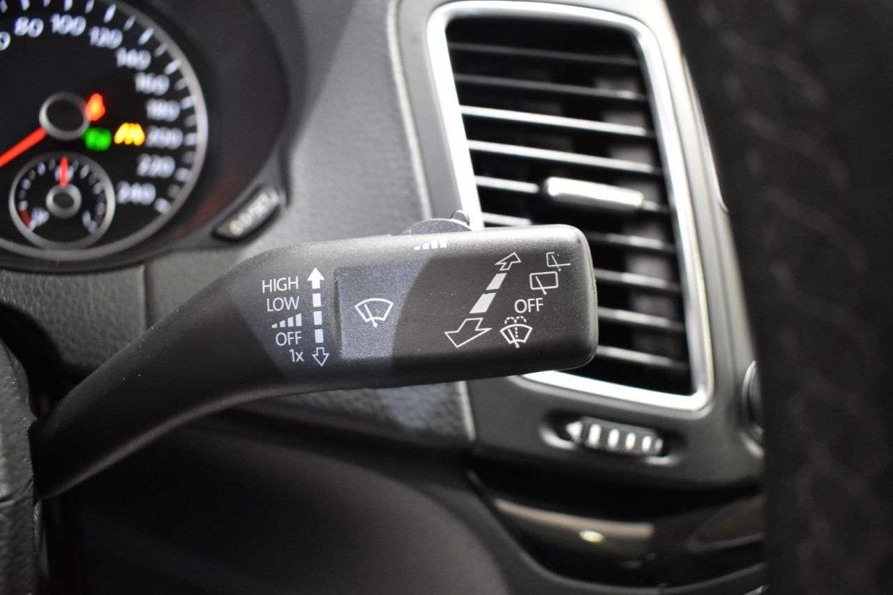 SEAT ALHAMBRA en Minoautos