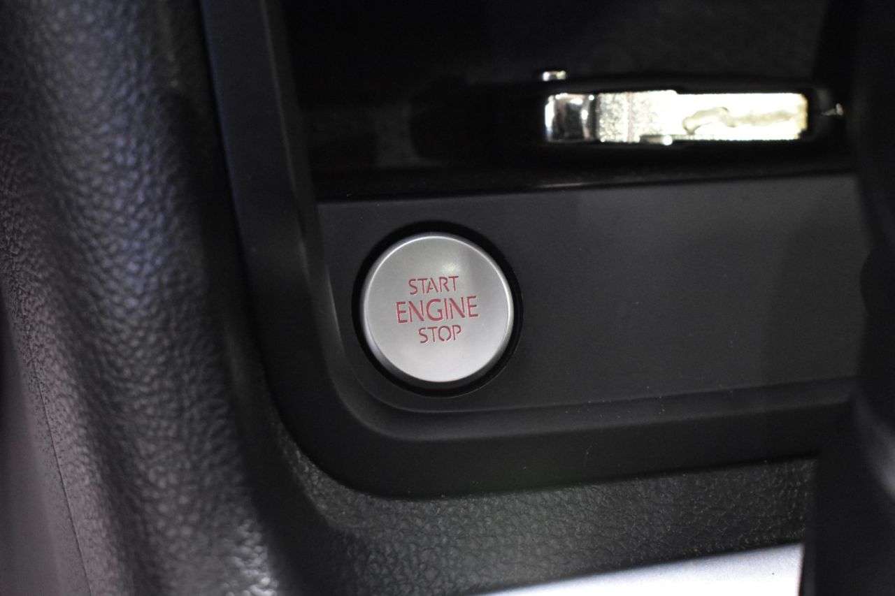 SEAT ALHAMBRA en Minoautos