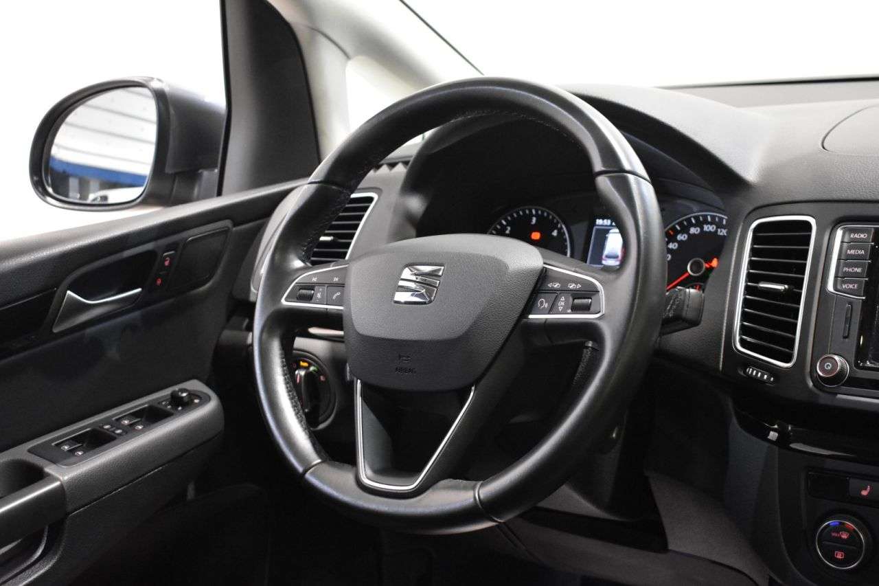 SEAT ALHAMBRA en Minoautos