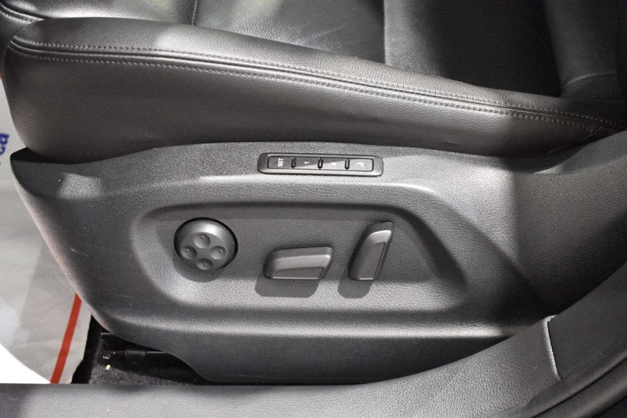 SEAT ALHAMBRA en Minoautos