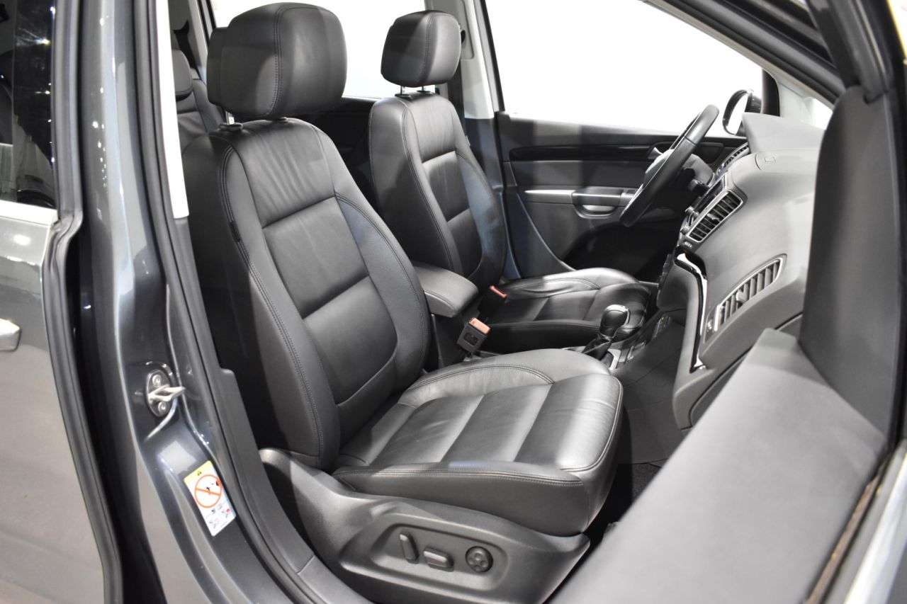 SEAT ALHAMBRA en Minoautos