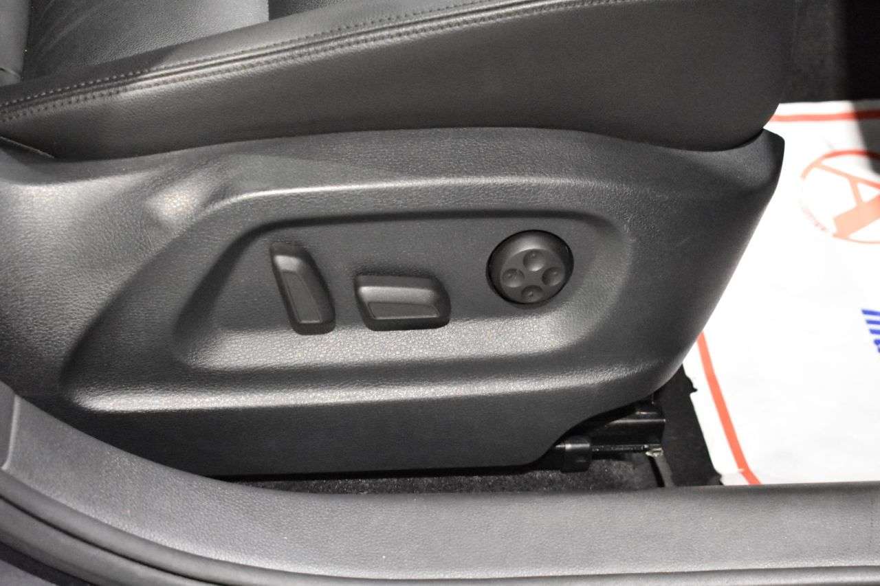 SEAT ALHAMBRA en Minoautos