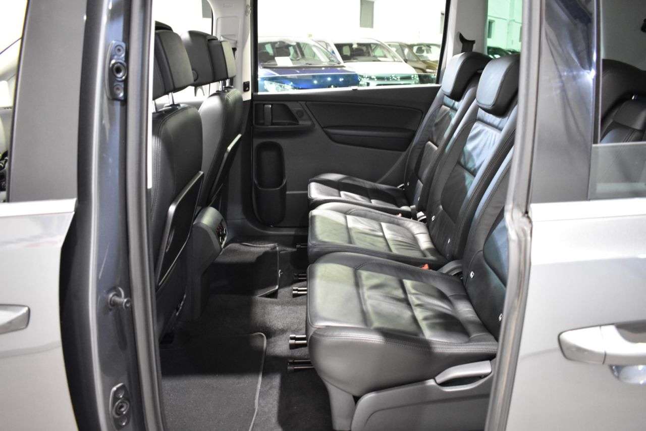 SEAT ALHAMBRA en Minoautos