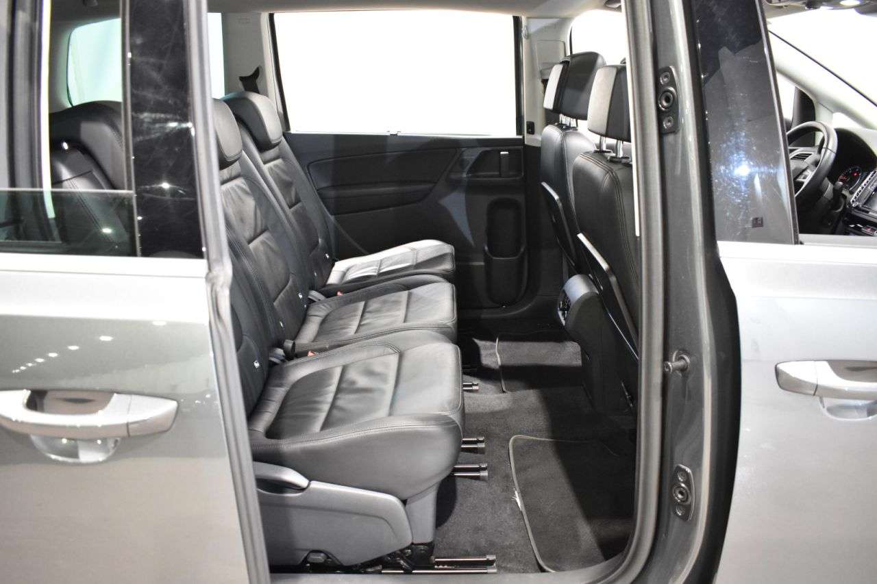 SEAT ALHAMBRA en Minoautos