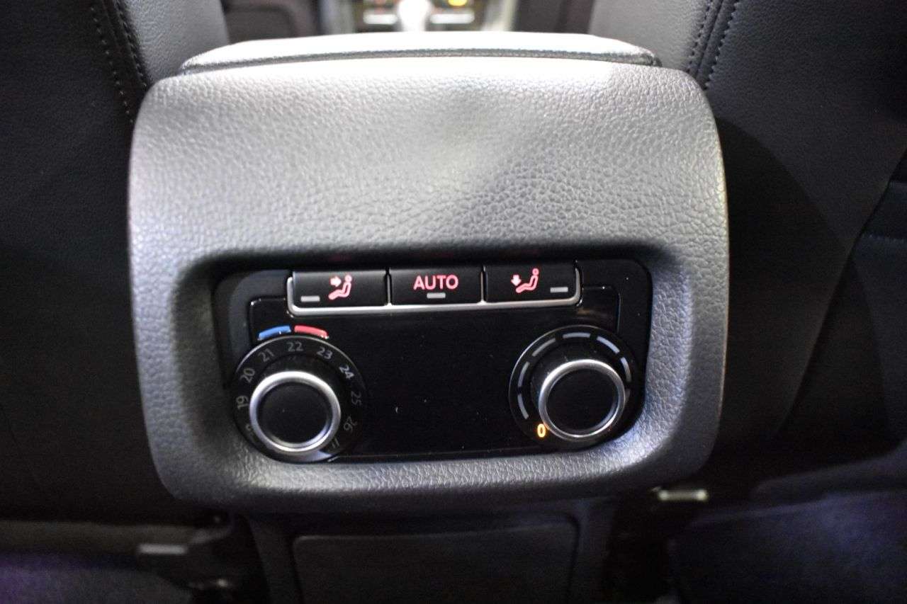 SEAT ALHAMBRA en Minoautos