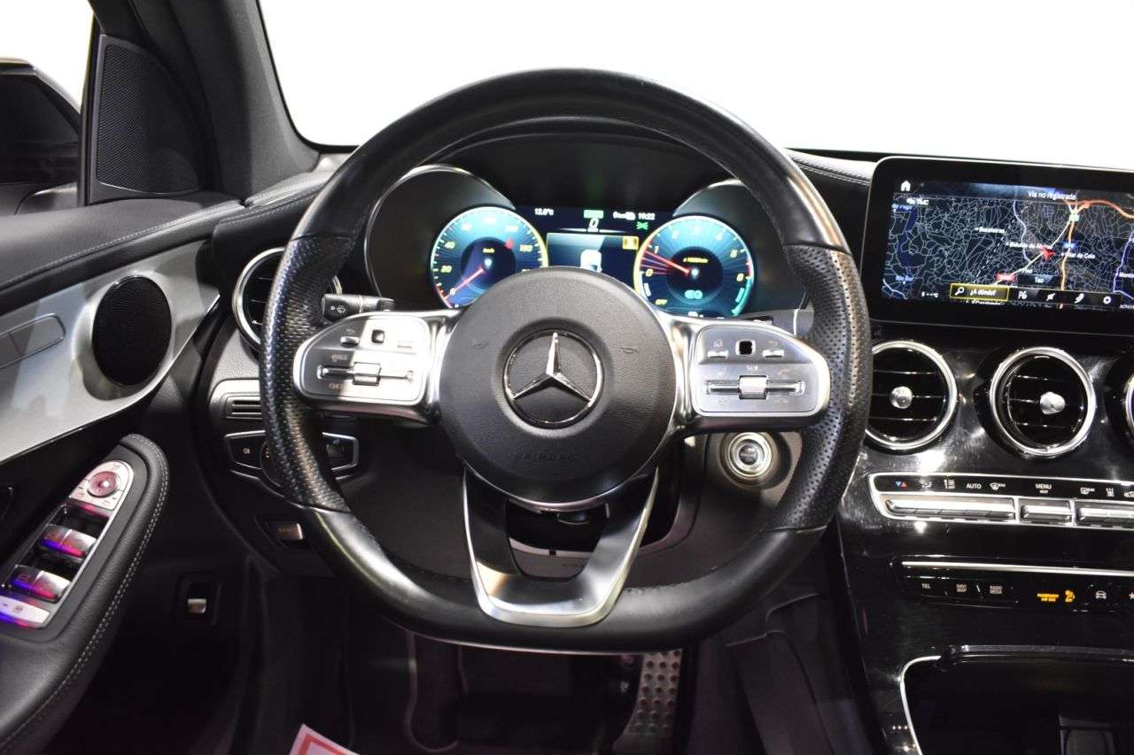 MERCEDES-BENZ GLC COUP� en Minoautos