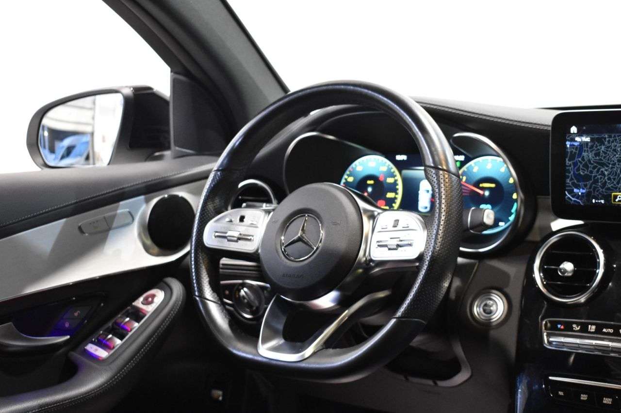 MERCEDES-BENZ GLC COUP� en Minoautos