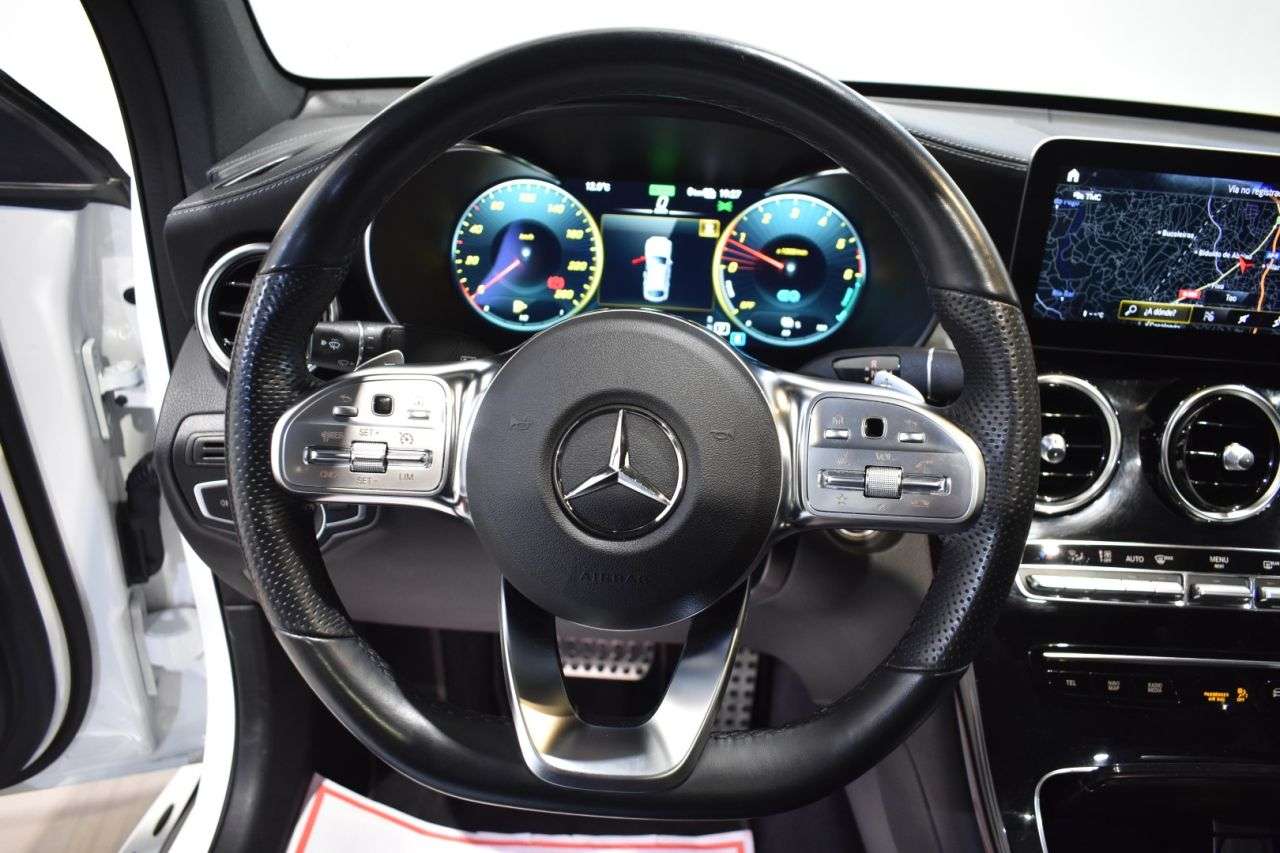 MERCEDES-BENZ GLC COUP� en Minoautos