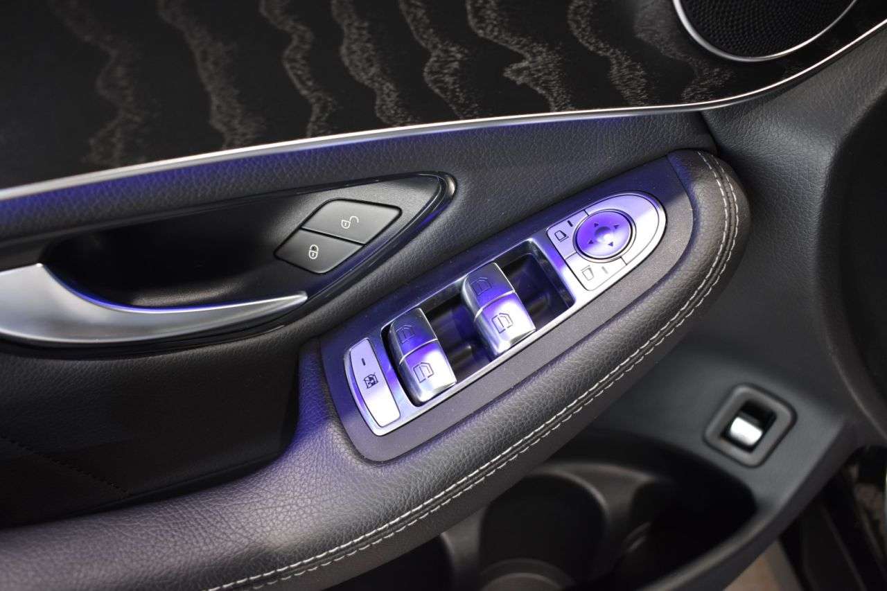 MERCEDES-BENZ CLASE GLC en Minoautos