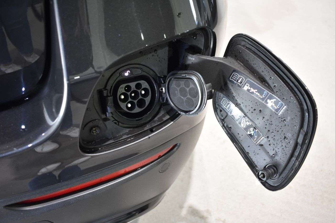 MERCEDES-BENZ CLASE GLC en Minoautos