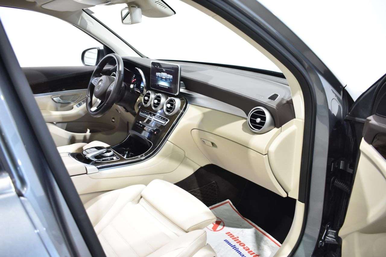 MERCEDES-BENZ CLASE GLC en Minoautos