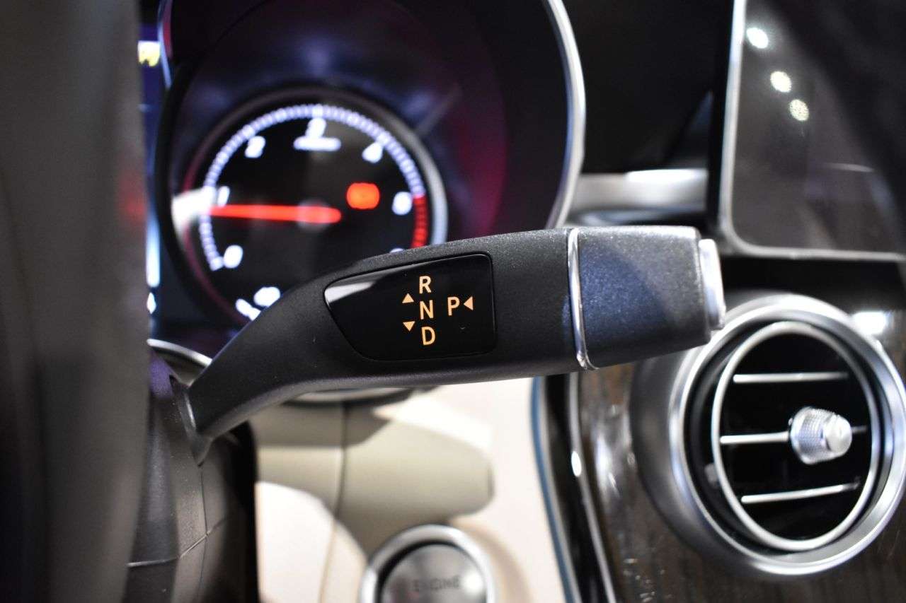 MERCEDES-BENZ CLASE GLC en Minoautos