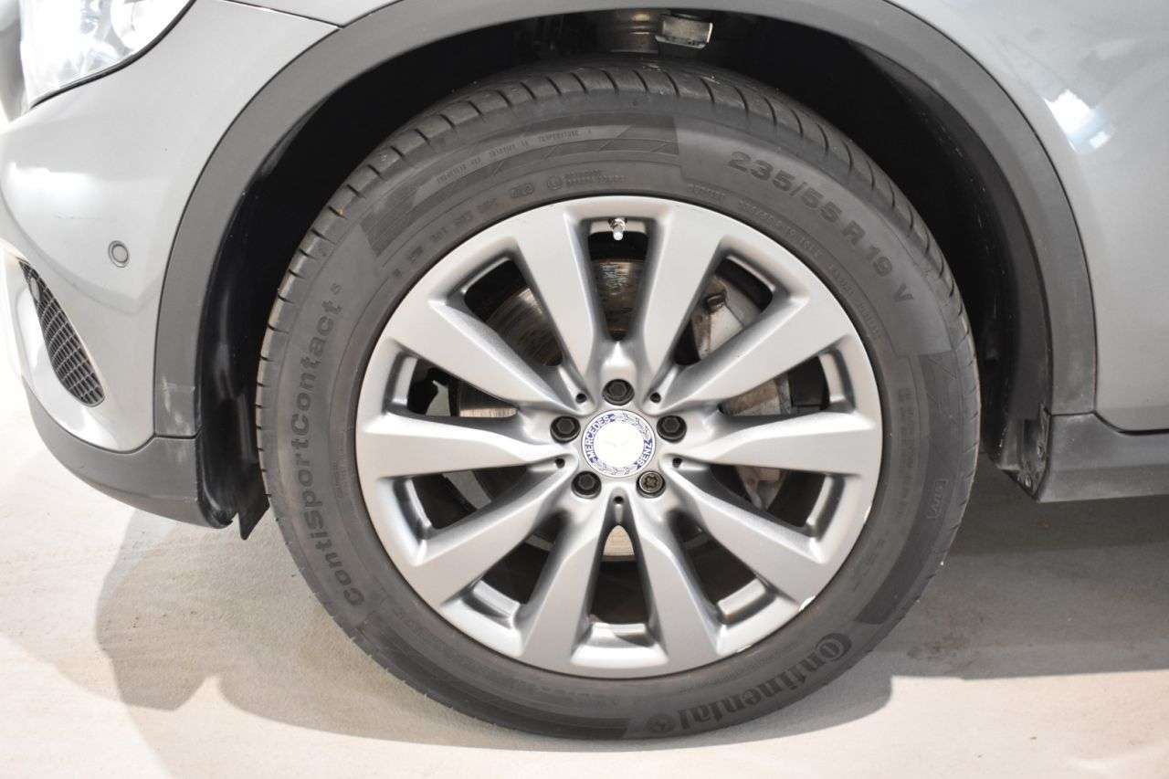 MERCEDES-BENZ CLASE GLC en Minoautos